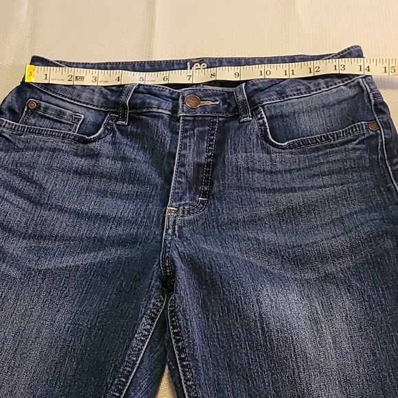 Women's Assorted Blue Denim Jeans Bundle Size 6P - Picture 3 of 16